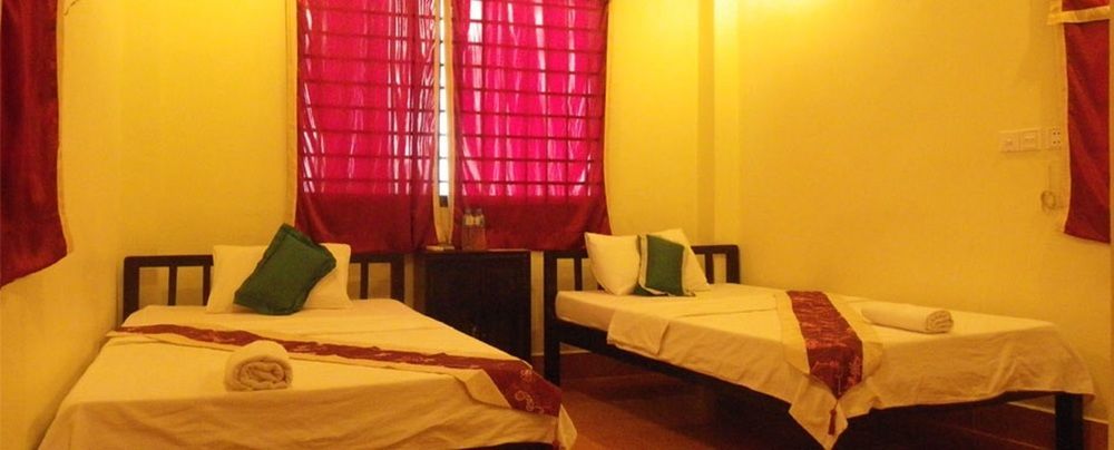 Sovanphum Guesthouse And Restaurant Phnom-Penh Buitenkant foto